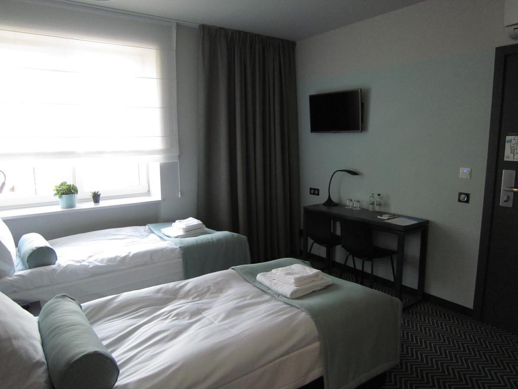 So Stay Hotel Gdansk Phòng bức ảnh